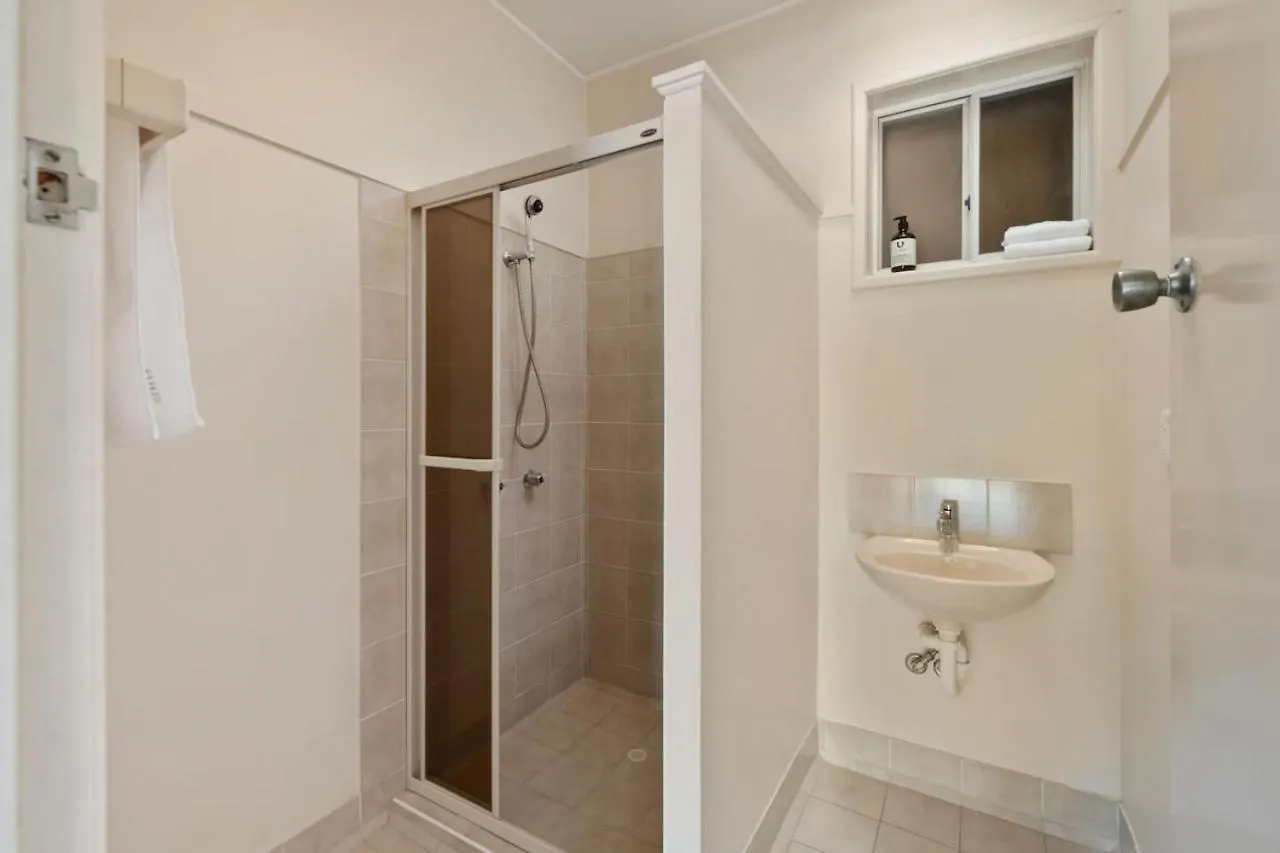 Holiday home Charming 4Br House W Pool And Parking Near Sunnybank Villa Brisbane Australia