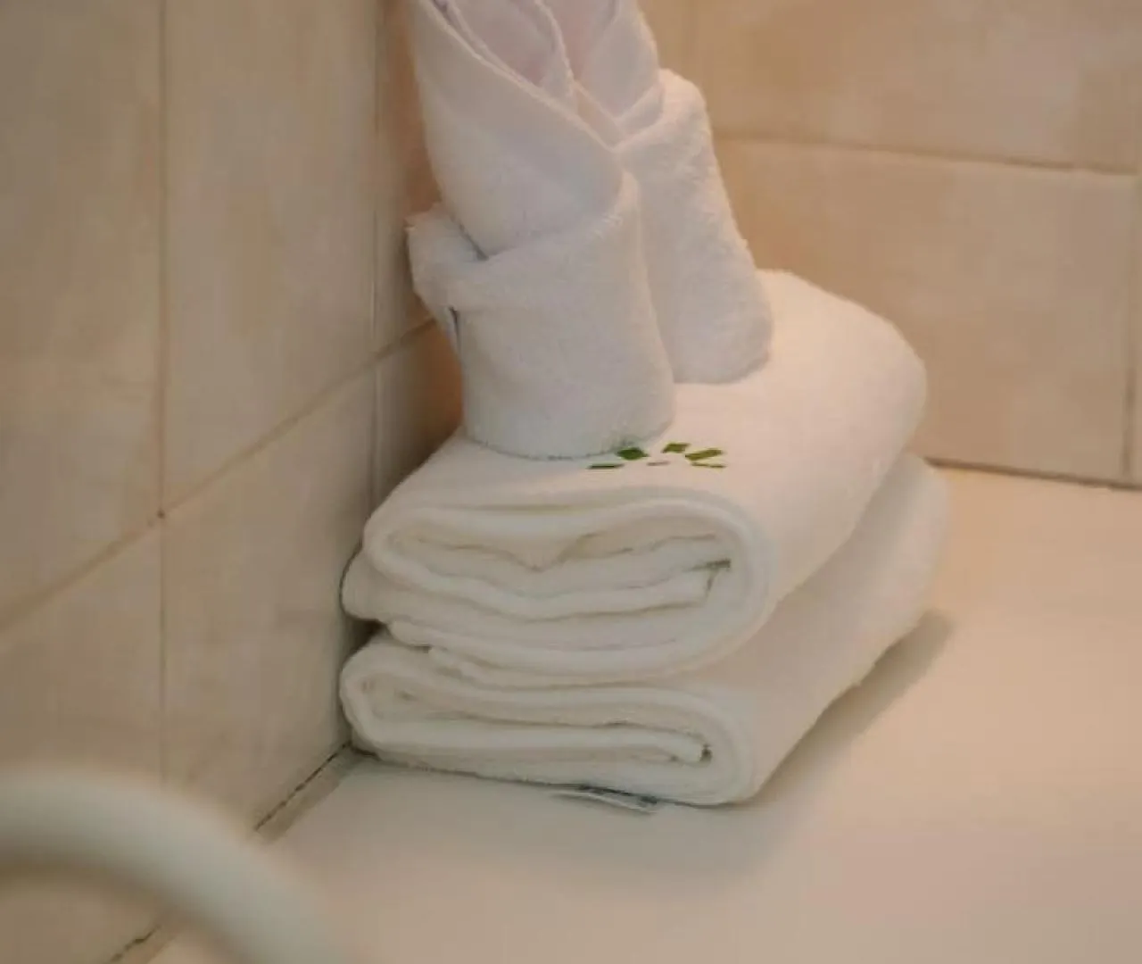 Вилла Charming 4Br House W Pool And Parking Near Sunnybank Брисбен Дом отдыха